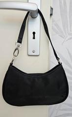 Zwart satijnen avondtasje, Ophalen of Verzenden, Zo goed als nieuw, Zwart, Avondtasje