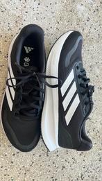 Adidas schoenen zwart/wit maat 41 1/3, Kleding | Heren, Schoenen, Nieuw, Ophalen of Verzenden, Adidas, Sportschoenen