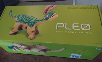 2x Pleo robot pleoworld interactieve dinosaurus dino beschikbaar voor biedingen