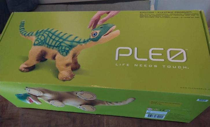 2x Pleo robot pleoworld interactieve dinosaurus dino, Antiek en Kunst, Antiek | Speelgoed, Ophalen of Verzenden