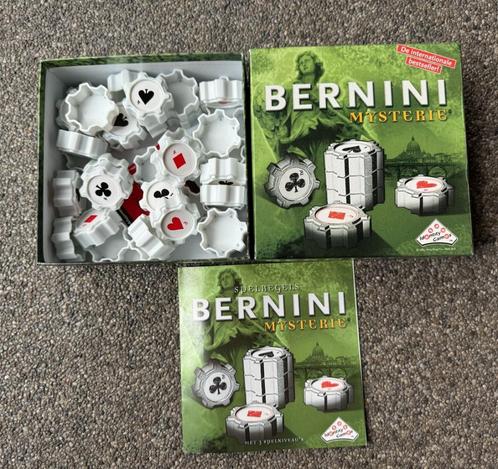 Bernini Mysterie, bordspel 2-4 spelers - NIEUWSTAAT, Hobby en Vrije tijd, Gezelschapsspellen | Bordspellen, Nieuw, Een of twee spelers