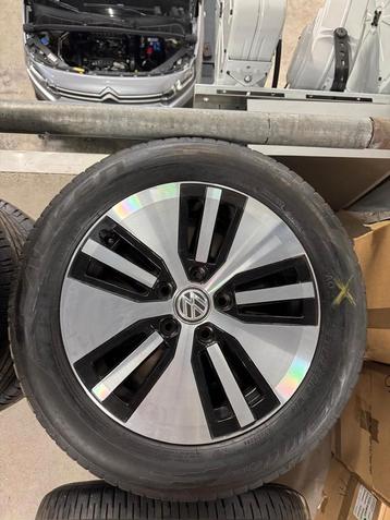 VW Banden en Velgen Set E-Golf beschikbaar voor biedingen