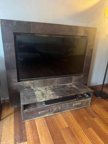 TV Meubel 55 inch, Hout & Buffalo Leer beschikbaar voor biedingen