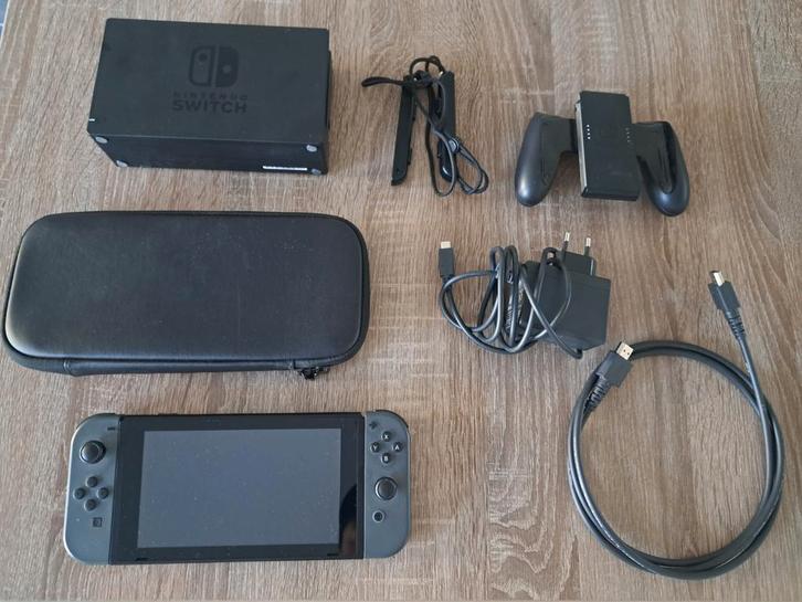 Nintendo Switch - Krasvrij & Compleet!, Spelcomputers en Games, Games | Nintendo Switch, Zo goed als nieuw, Overige genres, 3 spelers of meer