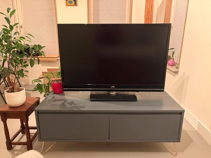 TV JVC - plat scherm - 42 Inch - 107 cm  + afstandsbediening, Audio, Tv en Foto, Televisies, Zo goed als nieuw, LCD, 100 cm of meer