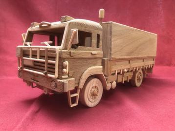 DAF YA 4444/2 Schaal 1 : 25. Nederlands legervoertuig beschikbaar voor biedingen