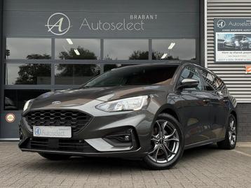 Ford Focus Wagon 1.0 EcoBoost ST Line Navi LED Cruise PDC beschikbaar voor biedingen