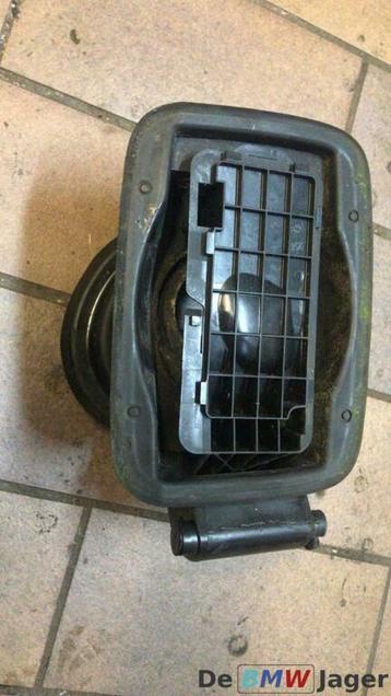 Binnenwerk tankklep BMW 3 serie E90 E91 51177073961 beschikbaar voor biedingen