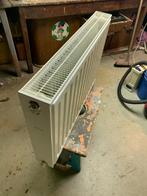 radiator, Doe-het-zelf en Verbouw, Verwarming en Radiatoren, Ophalen, 30 tot 80 cm, Radiator, Zo goed als nieuw