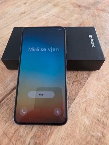 Samsung Galaxy S23 128 gb beschikbaar voor biedingen