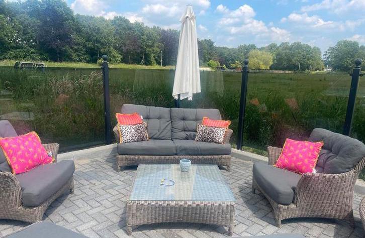 Luxe 4-Seasons Loungeset valentine, Tuin en Terras, Tuinsets en Loungesets, Zo goed als nieuw, Loungeset, Wicker, 4 zitplaatsen