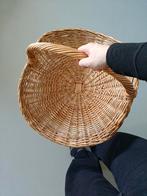 Rieten mand met handvat, Huis en Inrichting, Woonaccessoires | Schalen en Manden, Ophalen