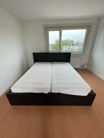 Bed 180x200 met matras en topper + hoeslakens, Huis en Inrichting, Ophalen, Gebruikt, Zwart, Tweepersoons