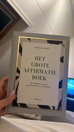 Frederique Bicker - Het grote affirmatieboek, Frederique Bicker, Ophalen of Verzenden, Zo goed als nieuw