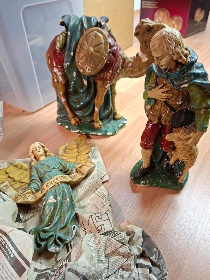 Kerststal figuren set, Antiek en Kunst, Antiek | Religie, Ophalen