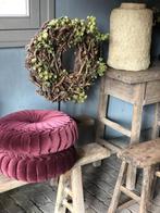 DE TREND KLEUR! NIEUW kussen velvet in BURGUNDY kanan rond, Rond, Nieuw, Ophalen of Verzenden, Nvt