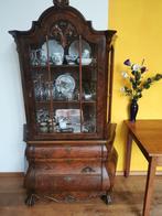 Kuifkast/vitrinekast Vintage barok van wortel/noten hout, Ophalen