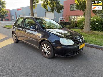 Volkswagen Golf 1.6 FSI Turijn airco geen apk zoo mee beschikbaar voor biedingen