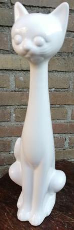 Poes. Stilistische wit plateel beeld. 53 cm., Ophalen, Zo goed als nieuw, Hond of Kat, Beeldje of Figuurtje