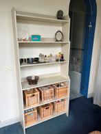 Stijlvolle grijsgroene (boeken)kast, Ophalen, Gebruikt, Past in diverse stijlen