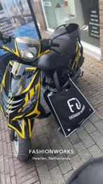 Piaggio zip 172 A1/2, Fietsen en Brommers, Scooters | Piaggio, Ophalen of Verzenden, Zo goed als nieuw, Benzine, Overige modellen