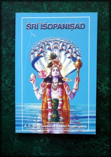 SRI ISOPANISAD - Engelse editie - 18 mantras beschikbaar voor biedingen