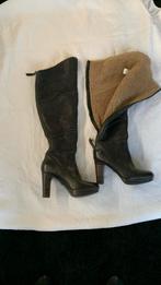 Uggs over de knie laarzen maat 38, Kleding | Dames, Schoenen, Verzenden, Zo goed als nieuw, Zwart, Hoge laarzen