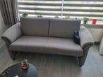 Montell 2-zits bank - Taupe - Zo goed als nieuw!, Huis en Inrichting, Banken | Sofa's en Chaises Longues, Ophalen, 150 tot 200 cm