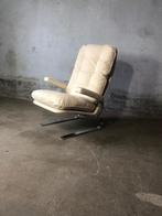 Vintage fauteuil, Ophalen, Vintage design, Wit, Zo goed als nieuw