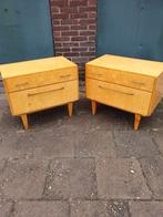 Vintage nachtkastjes 2 stuks, Ophalen, Gebruikt, 45 tot 65 cm, Minder dan 55 cm