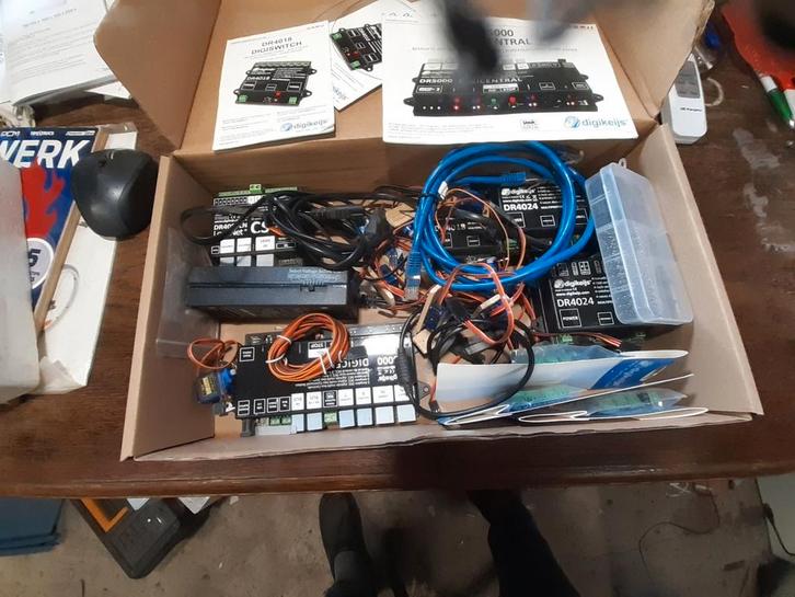 Digikeijs modelspoor besturings componenten, Hobby en Vrije tijd, Modeltreinen | H0, Zo goed als nieuw, Gelijkstroom of Wisselstroom