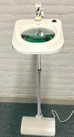 Loep met vergrootglas en verlichting., Ophalen, Zo goed als nieuw, Vergrootglas of Loep