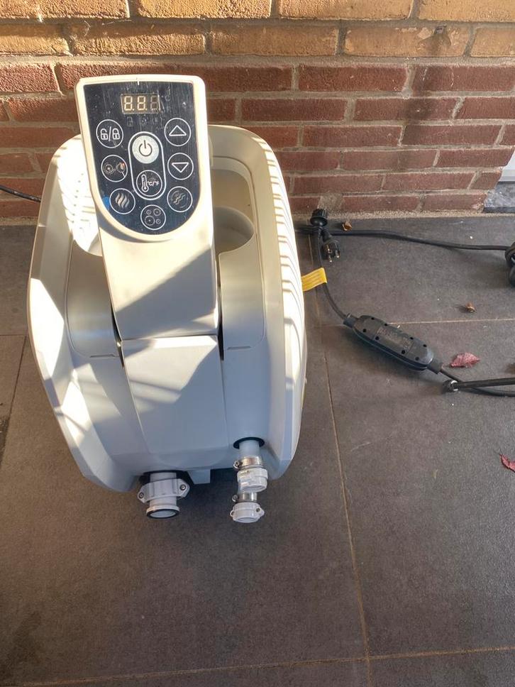 Intex pomp voor lazy spa, Tuin en Terras, Bubbelbaden en Hottubs, Gebruikt, Vast, Pomp, Ophalen of Verzenden