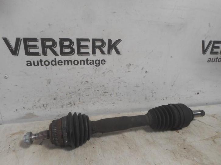 Aandrijfas Links Mercedes-Benz A (W168) (1997-07/2004-08), Auto-onderdelen, Transmissie en Toebehoren, Mercedes-Benz, Gebruikt