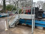 Gegalvaniseerde Plateautrap 1.20m hoog 2x leuning bordestrap, Ophalen, Gebruikt, Trap, Minder dan 2 meter