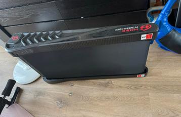 Loopband met 4% helling 1-6km p/u beschikbaar voor biedingen