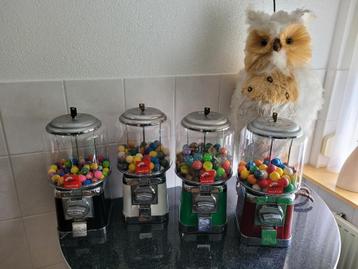 fifties sixties retro BEAVER kauwgomballen / pinda automaten beschikbaar voor biedingen