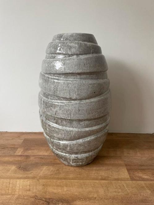 Grote vaas bloempot ptmd, Huis en Inrichting, Woonaccessoires | Vazen, Zo goed als nieuw, 75 cm of meer, Ophalen