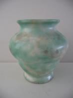 vaas FAYENCE FABRIEK ARNHEM, hoog 11cm, Antiek en Kunst, Ophalen of Verzenden