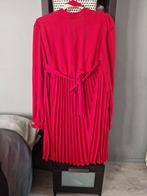 Jurk Rood, Ophalen of Verzenden, Nieuw, Rood, Onder de knie