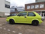 Volkswagen Golf 1.6 GTI 81KW 1982, Auto's, Voorwielaandrijving, Stof, Zwart, 1600 cc