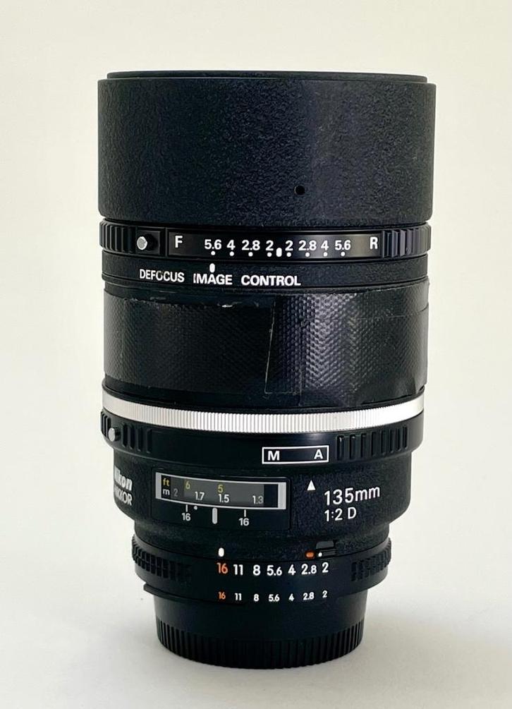 Nikon AF DC-Nikkor 135mm f/2D – unieke lens, Audio, Tv en Foto, Fotografie | Lenzen en Objectieven, Gebruikt, Standaardlens, Ophalen of Verzenden