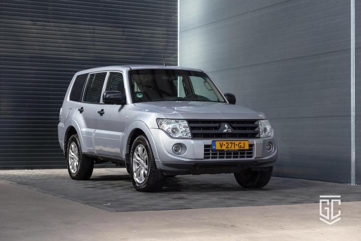 Mitsubishi Pajero 3.2 DI-D, Auto's, Bestelauto's, Bedrijf, Te koop, 4x4, ABS, Airconditioning, Bluetooth, Centrale vergrendeling