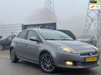 Fiat Bravo 1.4 T-Jet Dynamic NL Auto 120PK 160DKM 6 Bak BJ 2, Auto's, Voorwielaandrijving, Gebruikt, 4 cilinders, Alcantara