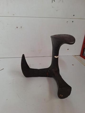 Schoenmakersleest - Ambachtelijk Gereedschap beschikbaar voor biedingen