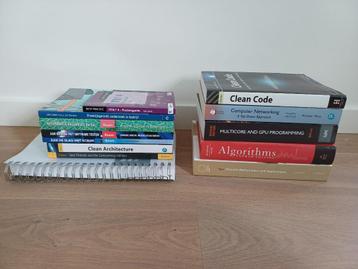 ICT studieboeken beschikbaar voor biedingen