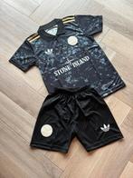 Voetbalpakje Ajax maat 140, Maat XS of kleiner, Ophalen of Verzenden, Nieuw, Trainingspak