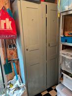 Minimaal 50 jaar oude politie locker, Huis en Inrichting, Kasten | Lockerkasten, Ophalen, Gebruikt