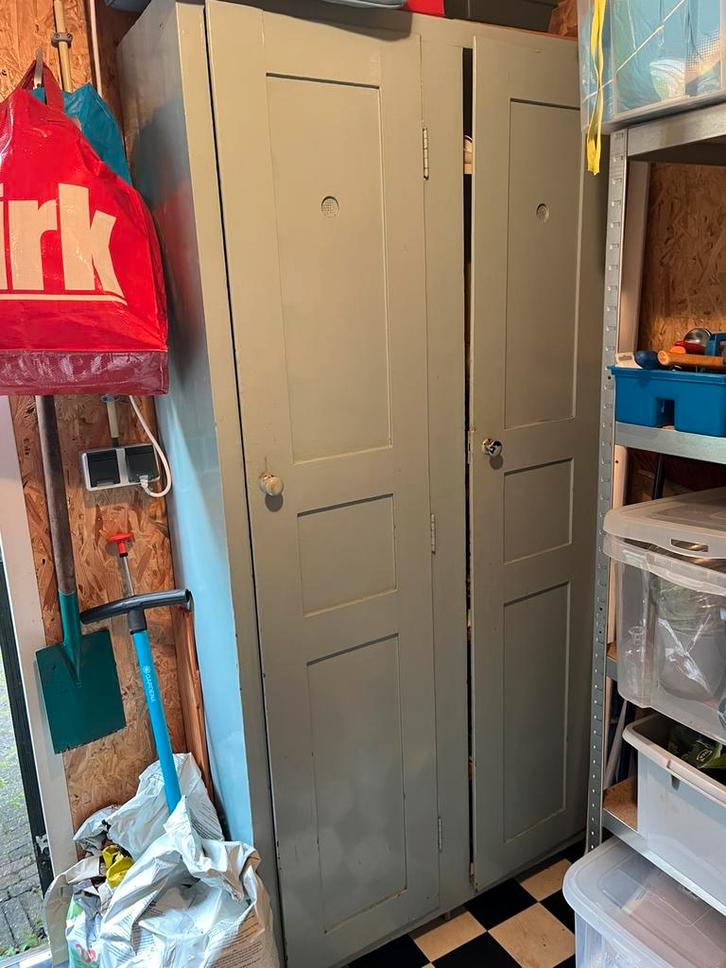 Minimaal 50 jaar oude politie locker, Huis en Inrichting, Kasten | Lockerkasten, Gebruikt, Ophalen
