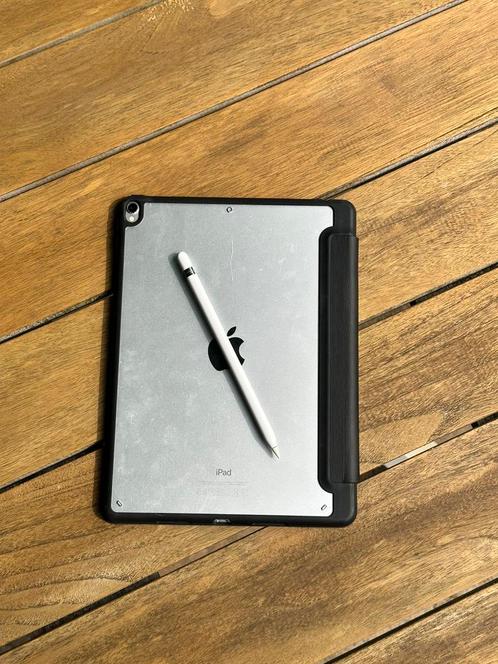 Apple Ipad pro - 10.5 - WIFI - 64gb - zilver, Computers en Software, Apple iPads, Zo goed als nieuw, Apple iPad Pro, Wi-Fi, 10 inch
